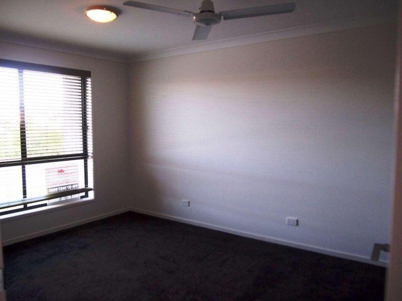 13 Banks Drive, Ormeau QLD 4208