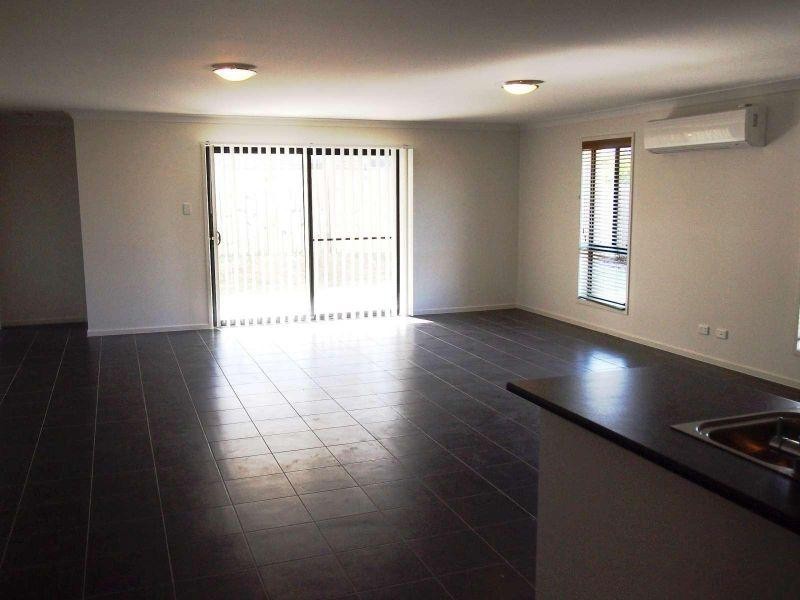 13 Banks Drive, Ormeau QLD 4208