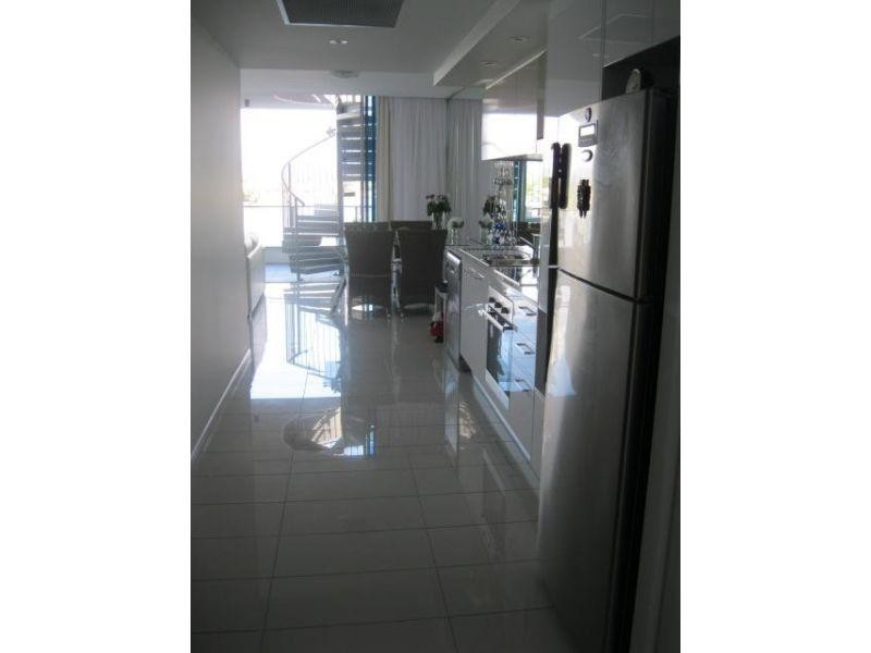 404/30 Paradise Island, Surfers Paradise QLD 4217