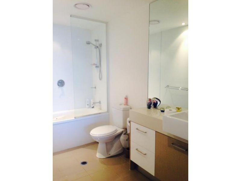 404/30 Paradise Island, Surfers Paradise QLD 4217