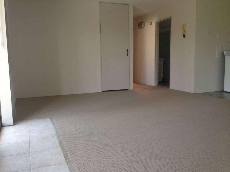 8/7 High Street, Southport QLD 4215