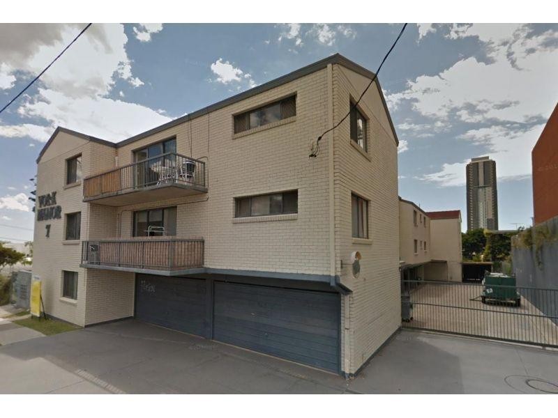 8/7 High Street, Southport QLD 4215