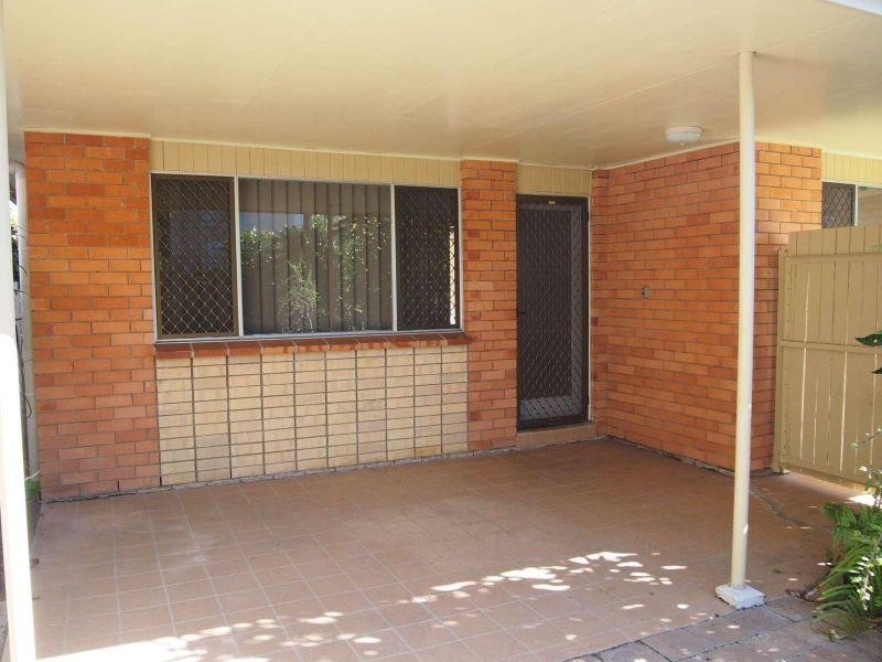 6 Warratina Street, Labrador QLD 4215