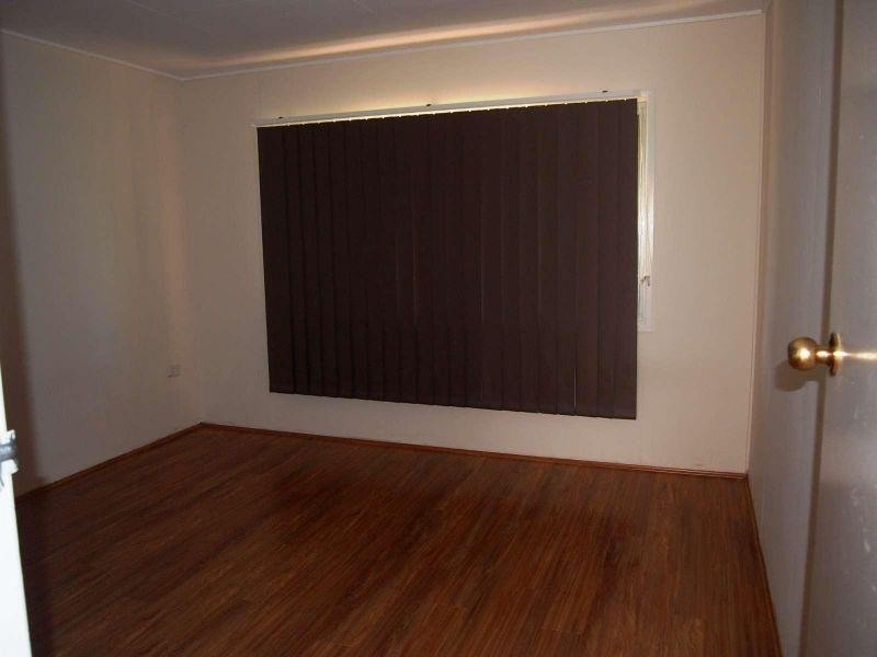 6 Warratina Street, Labrador QLD 4215