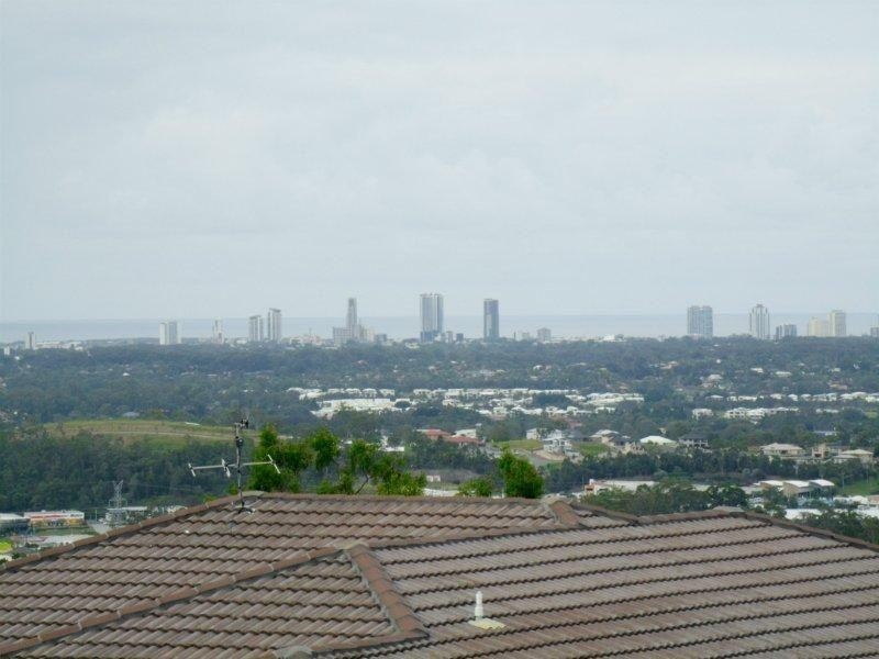 107 Armstrong Way, Highland Park QLD 4211
