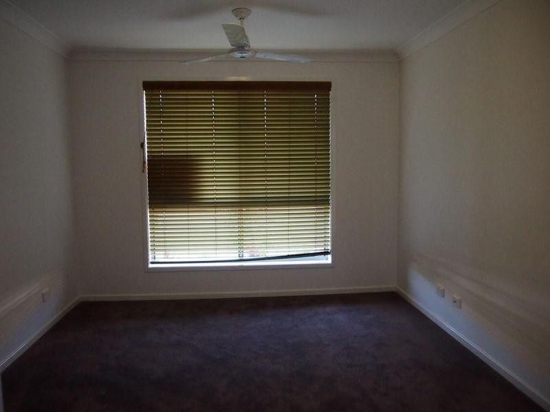 17 Milly Circuit, Ormeau QLD 4208