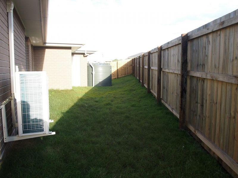 17 Milly Circuit, Ormeau QLD 4208