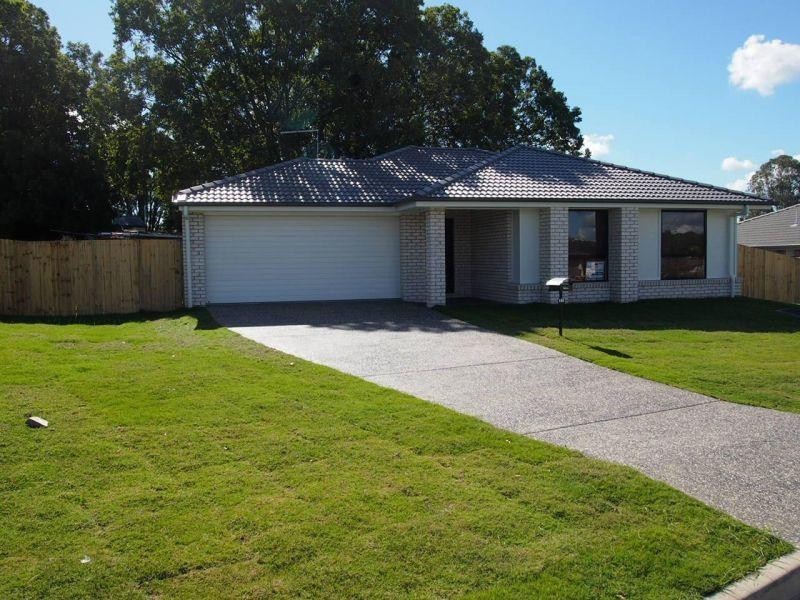 11 Custodian Crescent, Ormeau QLD 4208