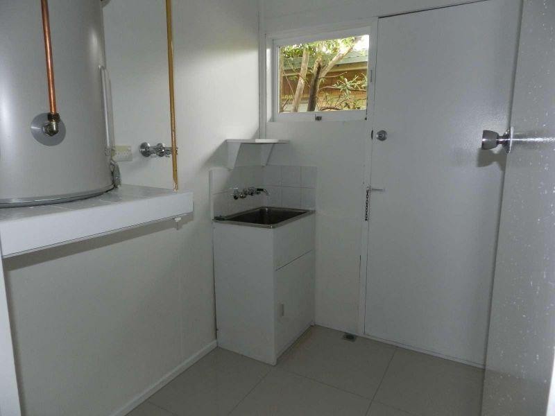 98 Albion Avenue, Miami QLD 4220