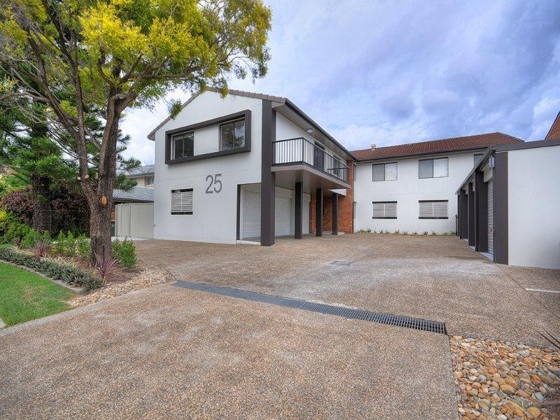 7/25 Duet Drive, Mermaid Waters QLD 4218