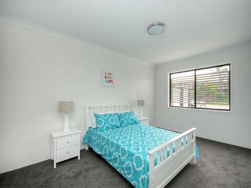 7/25 Duet Drive, Mermaid Waters QLD 4218