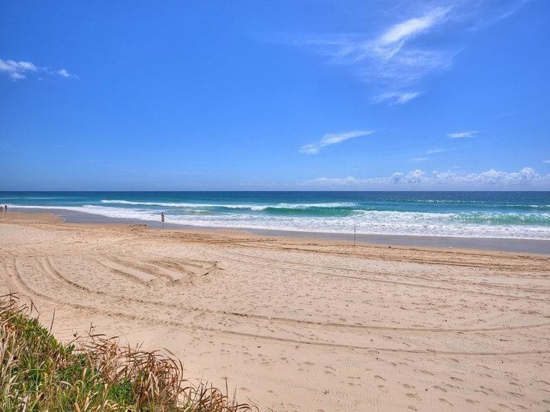 7/25 Duet Drive, Mermaid Waters QLD 4218