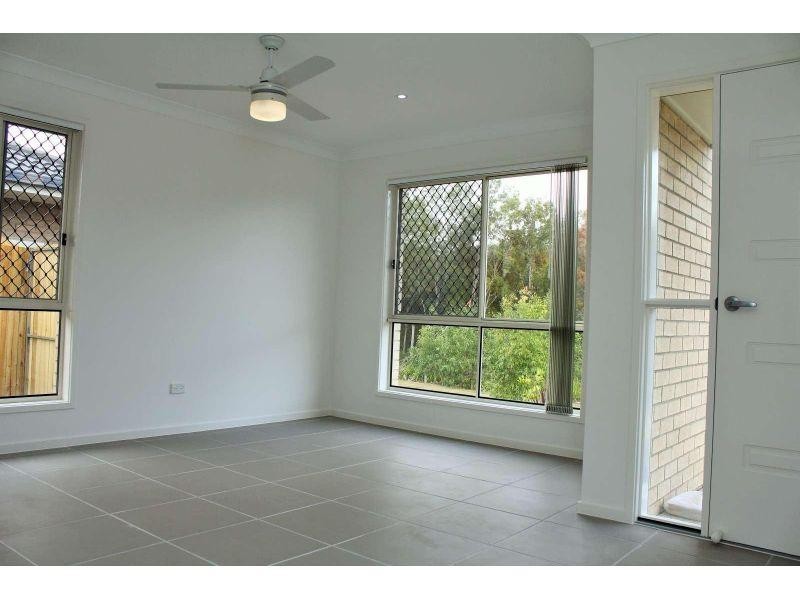 45 Imelda Way, Pimpama QLD 4209