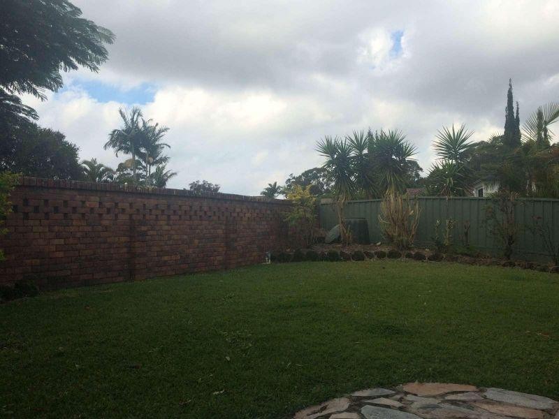 32 Binalong Drive, Ashmore QLD 4214