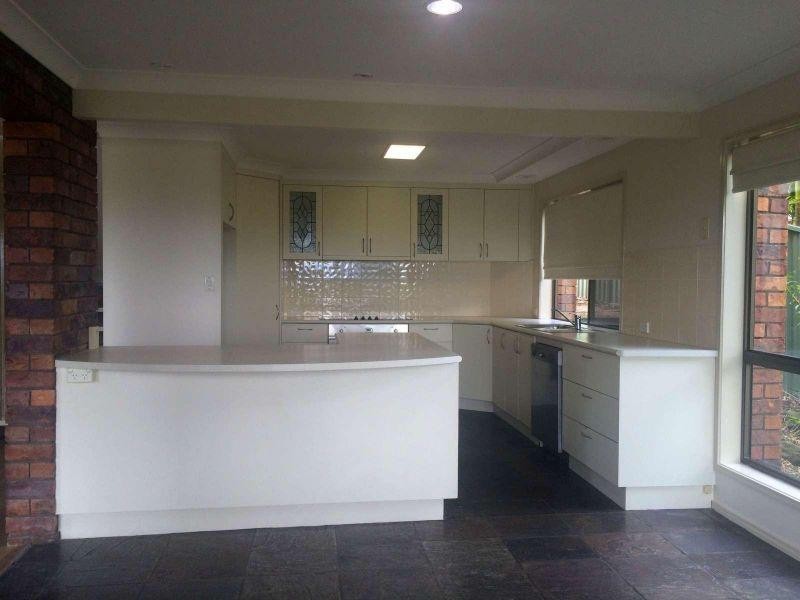 32 Binalong Drive, Ashmore QLD 4214