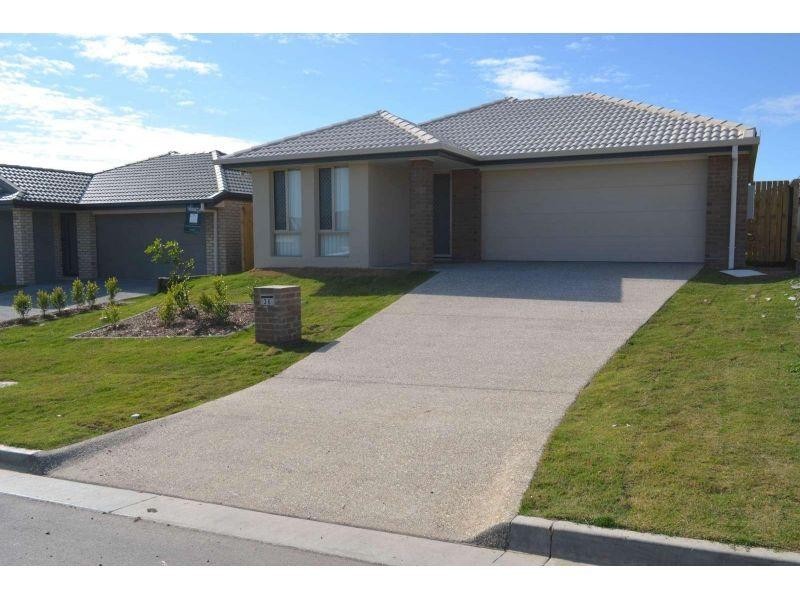 36 John Crescent, Pimpama QLD 4209
