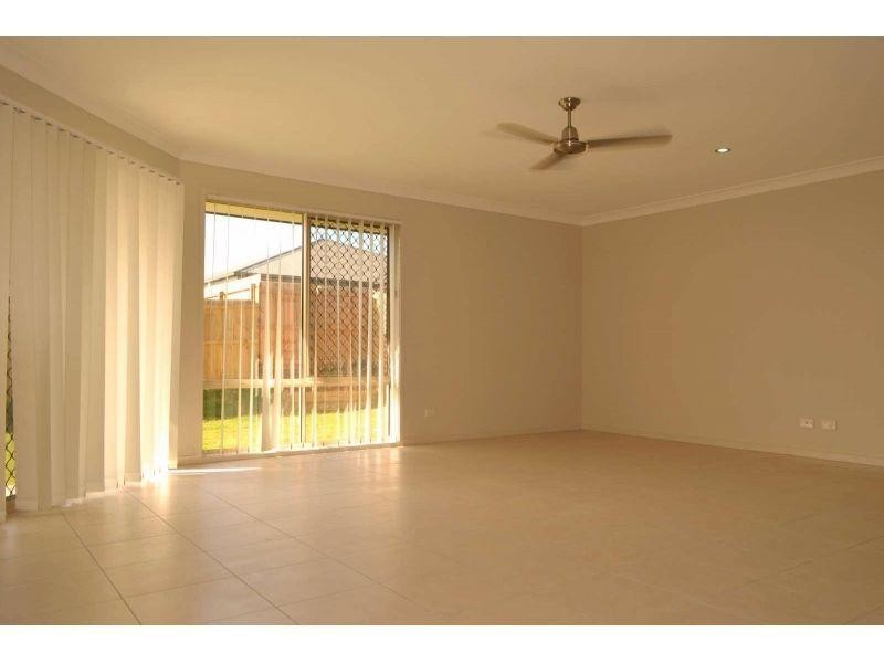 36 John Crescent, Pimpama QLD 4209