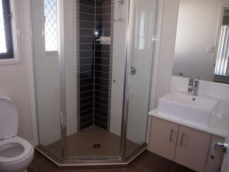 17 John Crescent, Pimpama QLD 4209