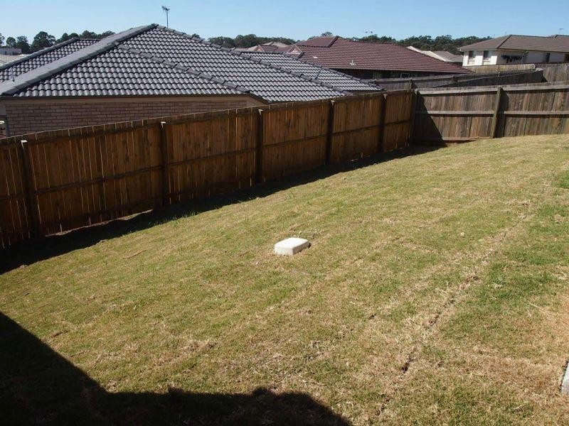 27 Milly Circuit, Ormeau QLD 4208
