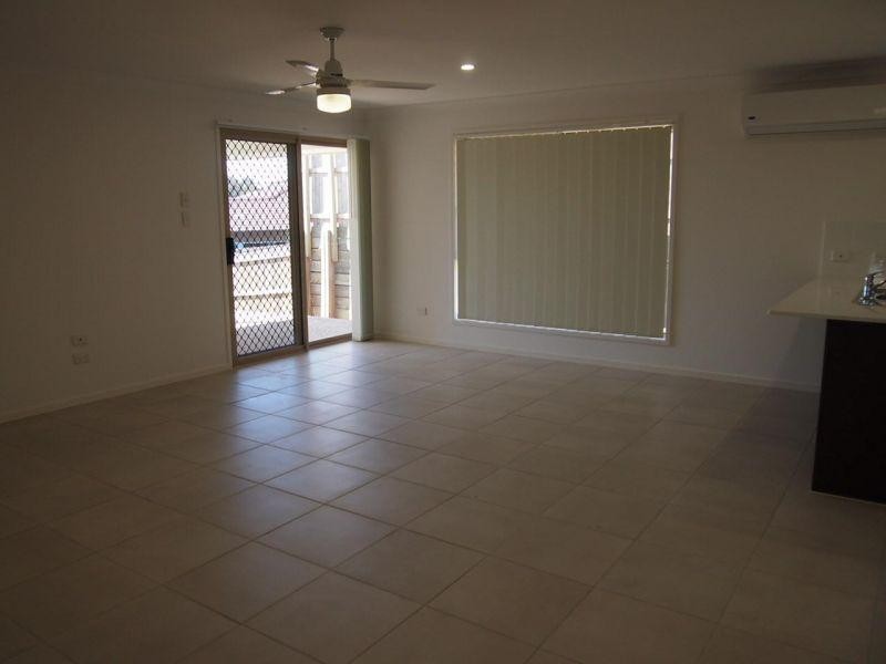 27 Milly Circuit, Ormeau QLD 4208