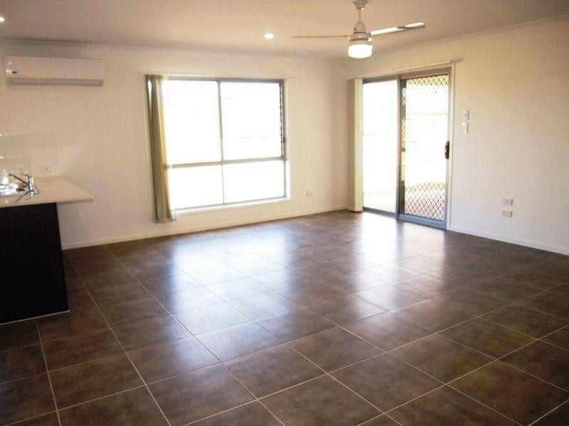 33 Pimpama Rivers Drive, Ormeau QLD 4208