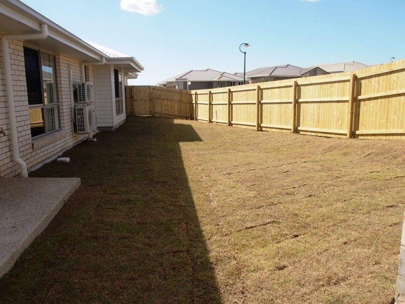 33 Pimpama Rivers Drive, Ormeau QLD 4208