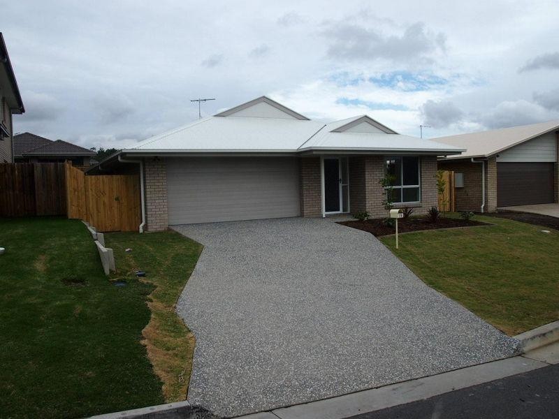 14 Steven Crescent, Pimpama QLD 4209