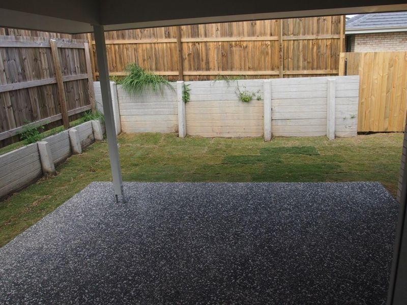 14 Steven Crescent, Pimpama QLD 4209