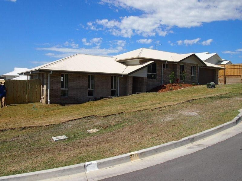 8 Loftus Street, Ormeau QLD 4208