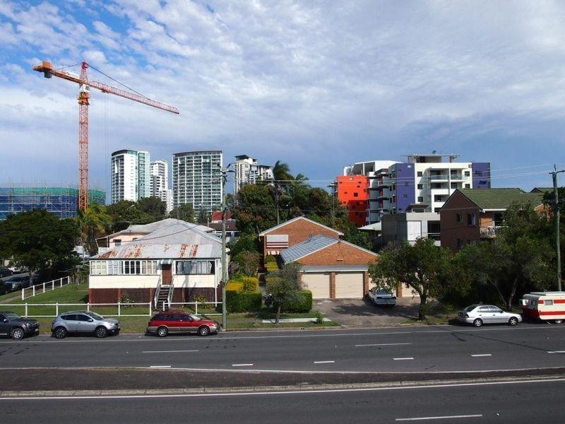 10/13-15 North Street, Southport QLD 4215