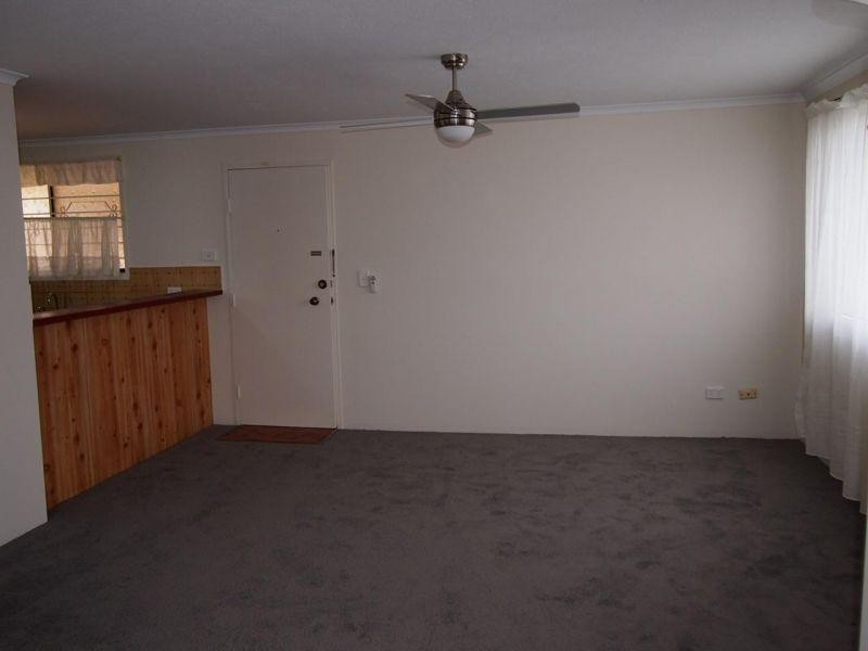 10/13-15 North Street, Southport QLD 4215