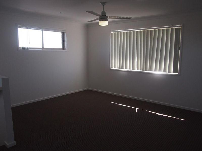 29 Charles Avenue, Pimpama QLD 4209
