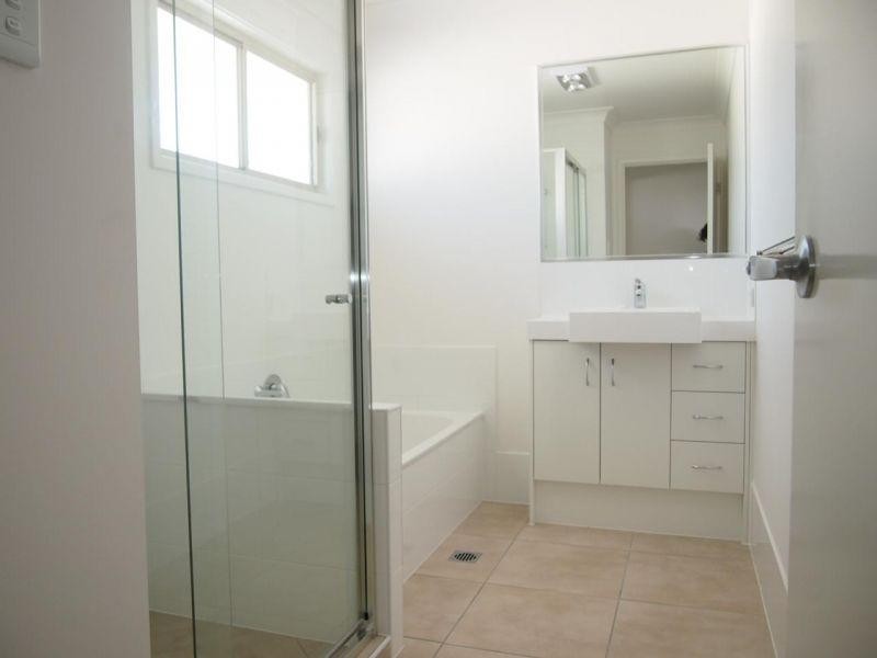 29 Charles Avenue, Pimpama QLD 4209