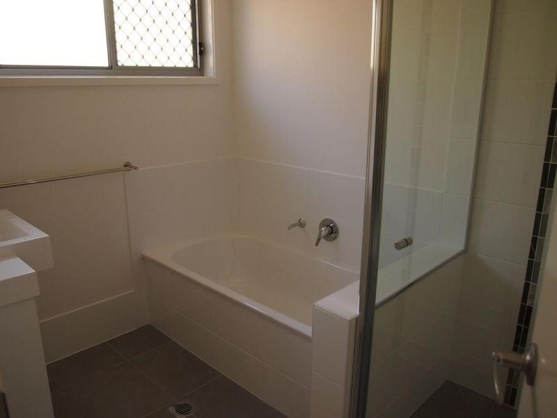 6 Paddy Circuit, Ormeau QLD 4208