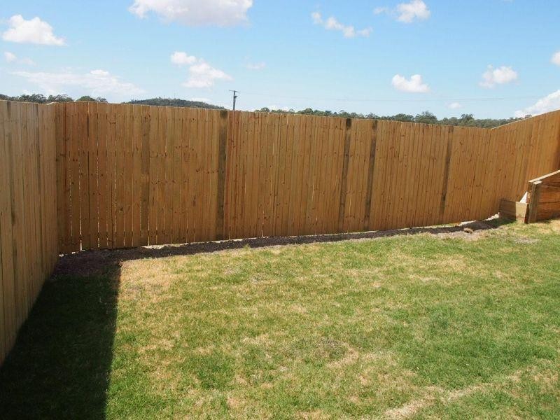 6 Paddy Circuit, Ormeau QLD 4208