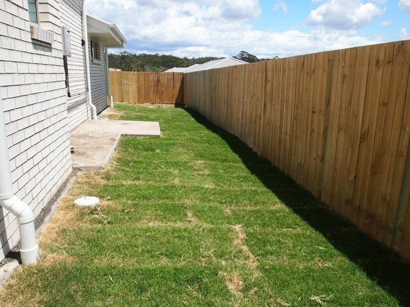 13 Steven Crescent, Pimpama QLD 4209