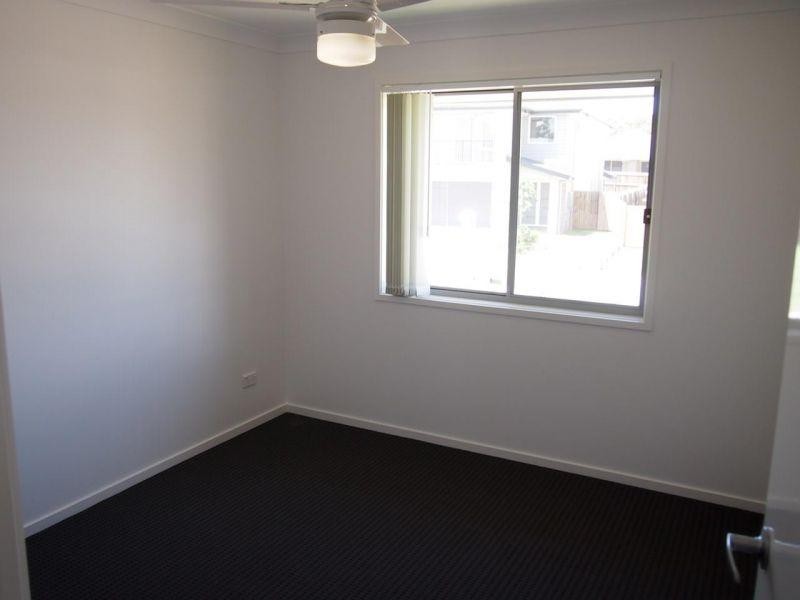 13 Steven Crescent, Pimpama QLD 4209