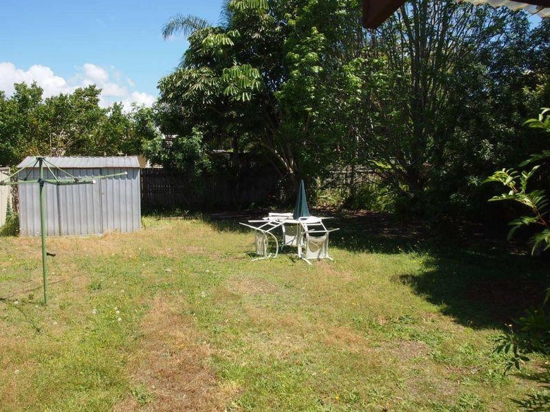 82 Turpin Road, Labrador QLD 4215