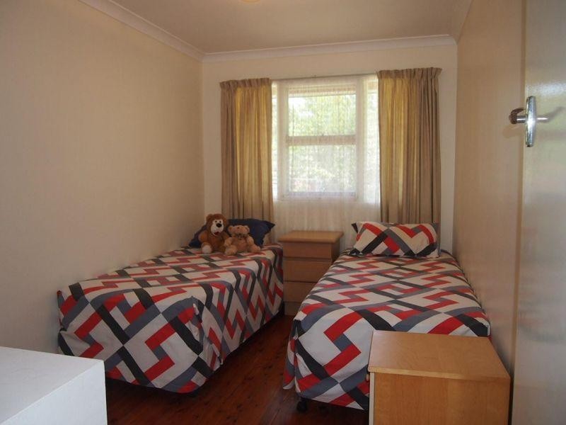 82 Turpin Road, Labrador QLD 4215