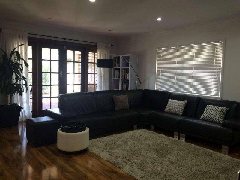 16 St Nicholas Street, Runaway Bay QLD 4216