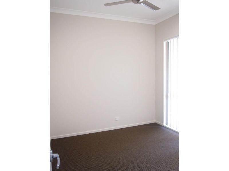 6 Rickard Close, Pimpama QLD 4209