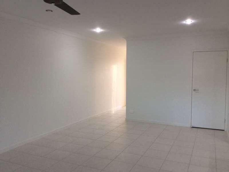 3/36 Rise Circuit, Pacific Pines QLD 4211