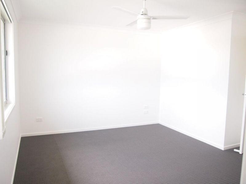 5 James Close, Ormeau QLD 4208