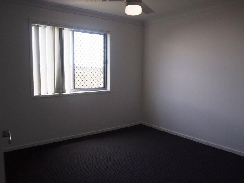 5 James Close, Ormeau QLD 4208