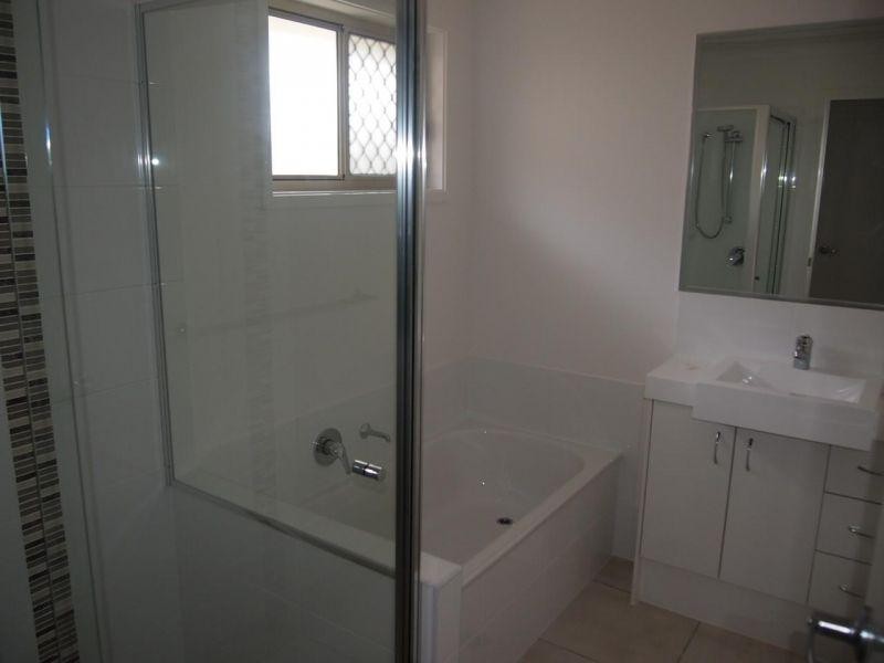 41 Banks Drive, Ormeau QLD 4208