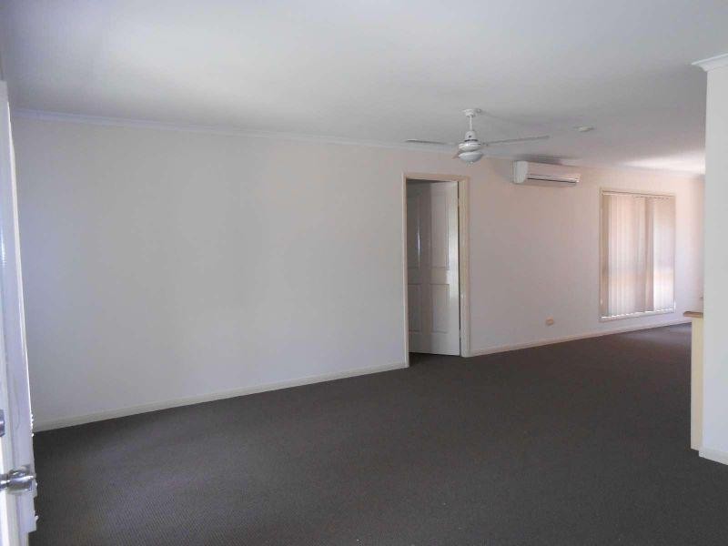 9 Willunga Place, Merrimac QLD 4226