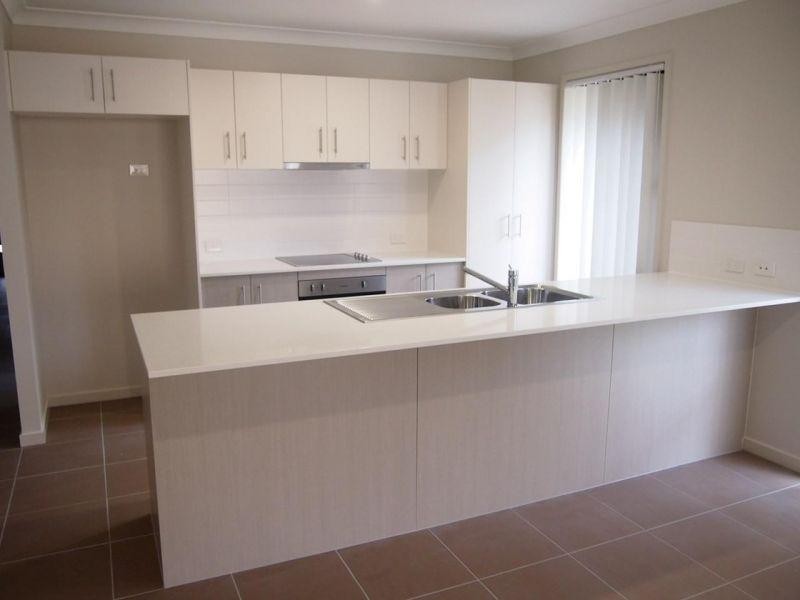 20 Rothbury Terrace, Pimpama QLD 4209