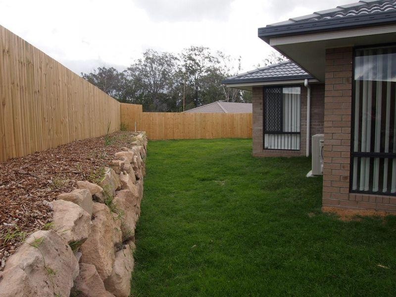 5 Rickard Close, Pimpama QLD 4209