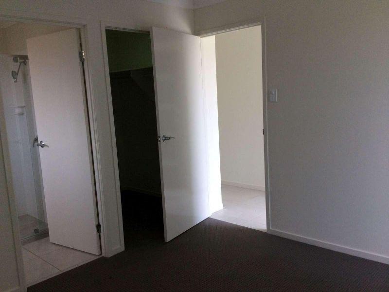 7 Mclachlan Circuit, Willow Vale QLD 4209