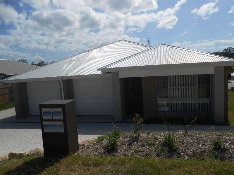 1/1 Justin Street, Pimpama QLD 4209